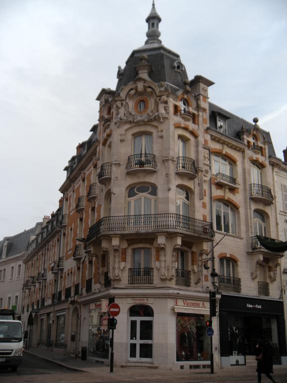 Le Charles Sanglier Hotell Orléans Exteriör bild