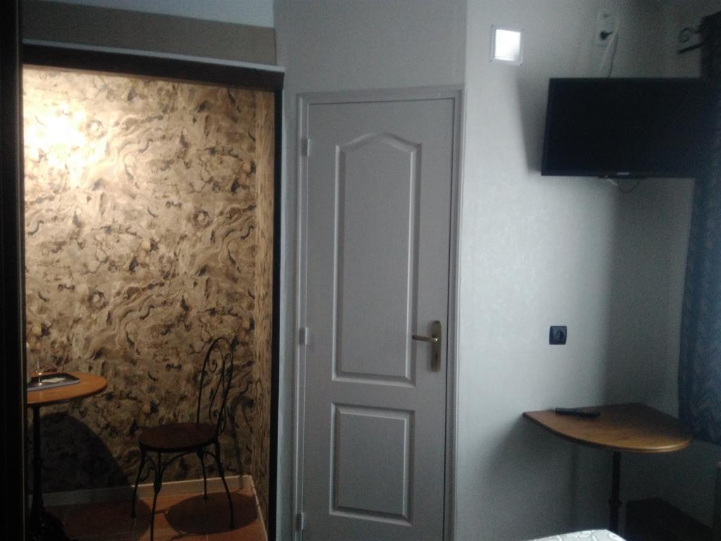 Le Charles Sanglier Hotell Orléans Exteriör bild